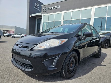 Ford Fiesta SE A/C SIEGES CHAUFFANTS PRISE AUX LECTEUR CD 2013