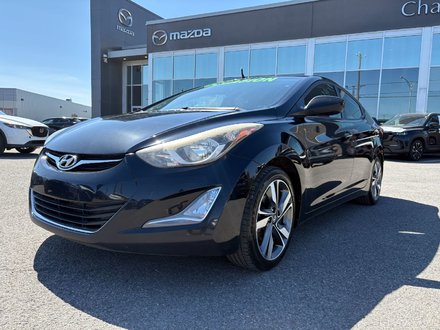Hyundai Elantra GLS TOIT SIEGES CHAUFFANTS BLUETOOTH REGULATEUR 2015