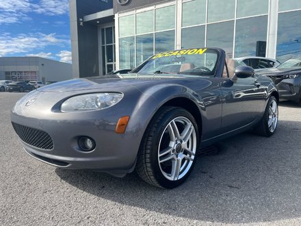 2008 Mazda MX-5 GT TOIT RIGIDE A/C SIEGES CHAUFFANTS REGULATEUR