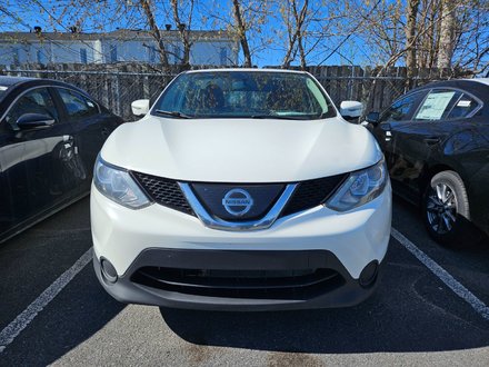 2019 Nissan Qashqai S AWD A/C SIEGES CHAUFFANTS CAMERA REGULATEUR MAGS