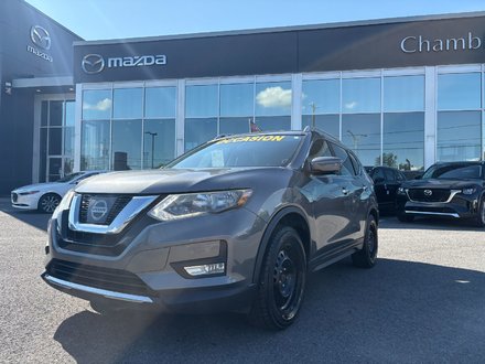 Nissan Rogue SV AWD SIEGES CHAUFFANTS TOIT PANORAMIQUE OUVRANT 2017