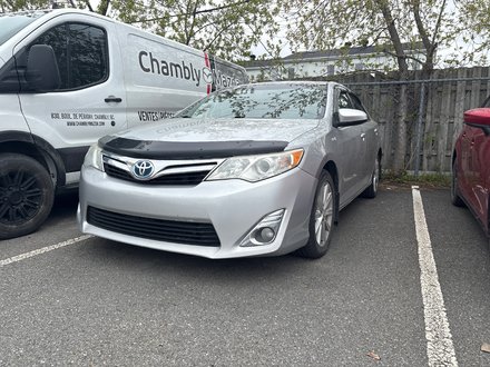 2014 Toyota Camry Hybrid XLE NAV SIEGES CHAUFFANTS CAMERA MAGS