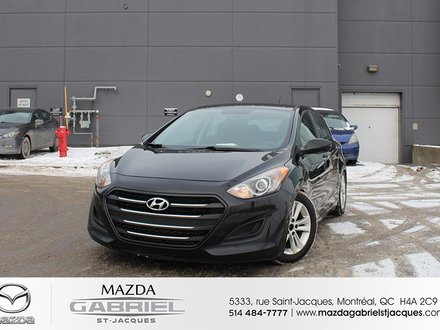 Hyundai Elantra GT GL 2016