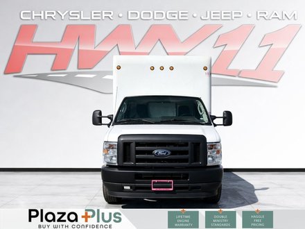 2023 Ford E-Series Cutaway BASE