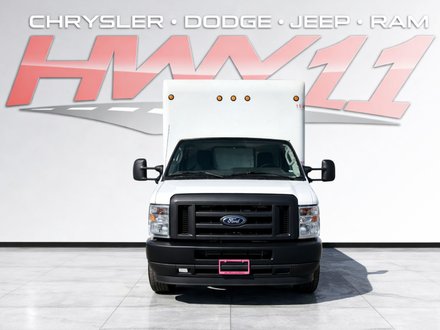 2023 Ford E-Series Cutaway BASE