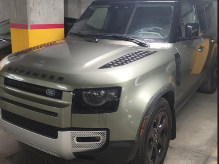 Land Rover Defender 110 SE 2022