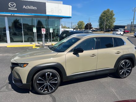 2023 Mazda CX-50 GT Turbo