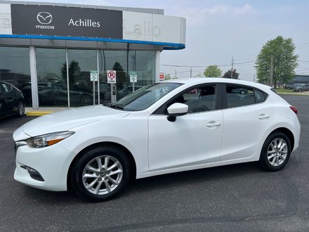2017  Mazda3 Sport GS
