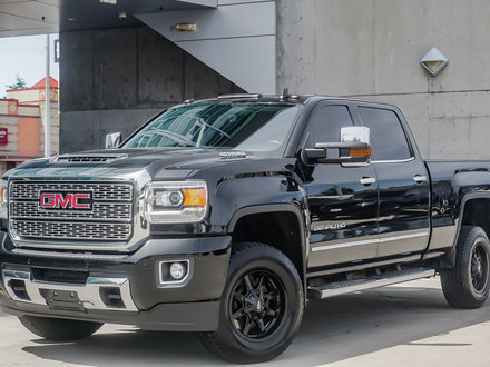 2019 GMC Sierra 3500HD Denali