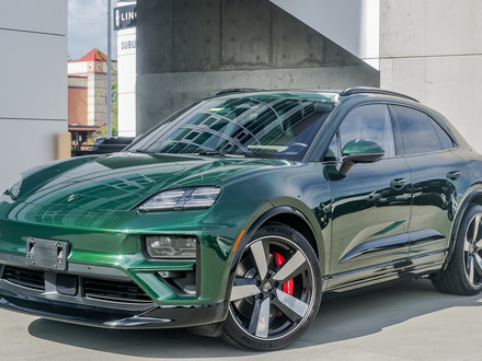 2024 Porsche Macan Electric Turbo