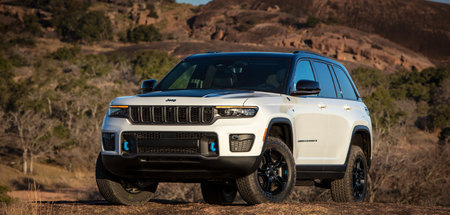 5 Essential Features That Make the 2024 Jeep Grand Cherokee 4xe a Game-Changer