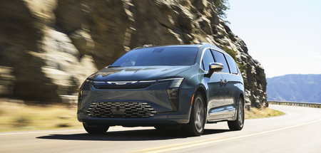 Unveiled: The 2027 Chrysler Pacifica Brings Modern Minivan Capability