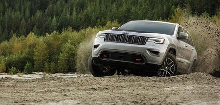 2020 Jeep Grand Cherokee vs 2020 Ford Edge