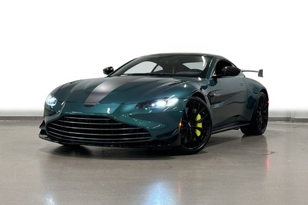 2022 Aston Martin Vantage F1 Coupe