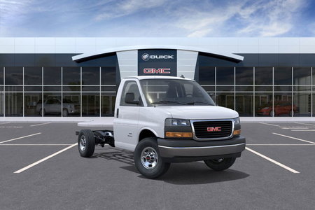 GMC Savana Cutaway 3500 WT 139'' 2025