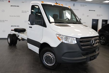 2024 Mercedes-Benz Sprinter Cab Chassis 3500XD Standard Roof I4 Diesel HO 144 RWD