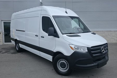 2025 Mercedes-Benz Sprinter Cargo Van 2500 High Roof I4 Diesel 170