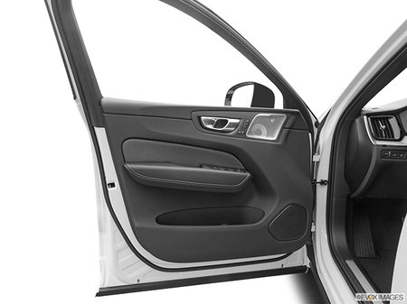 Volvo XC60 Recharge Ultimate Dark 2023 - photo 2