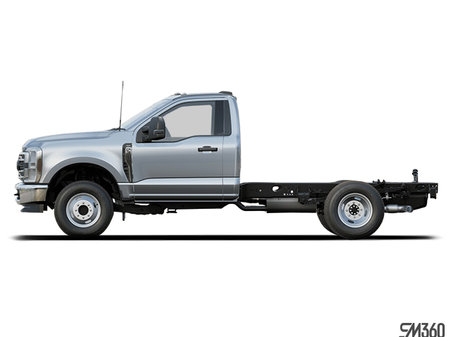 Ford Super Duty F-350 DRW Chassis Cab XLT 2024 - photo 1