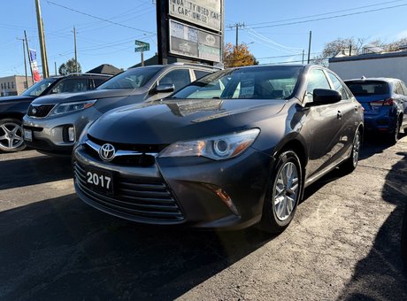 2017 Toyota Camry LE