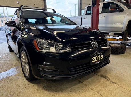2016 Volkswagen Golf TSI