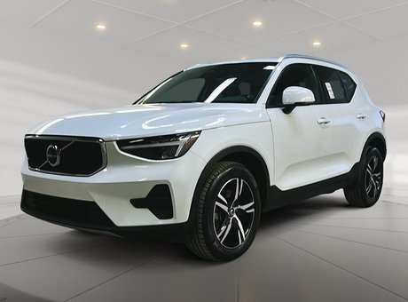 Volvo XC40 B5 CORE HYBRID NAV 2023