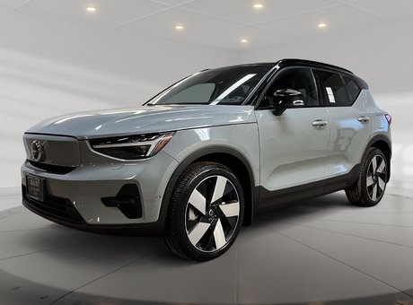 Volvo XC40 RECHARGE ULTIMATE TOIT PANO NAV 2024