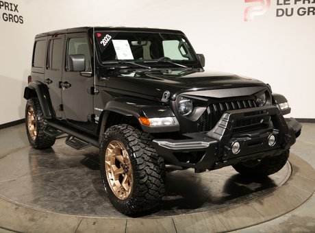 Jeep Wrangler Sahara 2023