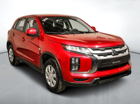 2022 Mitsubishi RVR Es