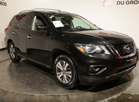 2018 Nissan Pathfinder SV