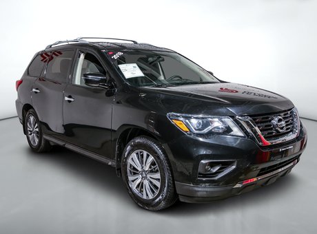 Nissan Pathfinder SV 2018