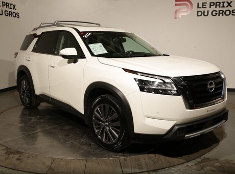 2022 Nissan Pathfinder SL