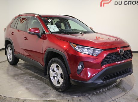 Toyota RAV4 XLE AWD 2021