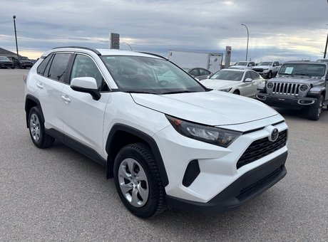 2021 Toyota RAV4 LE