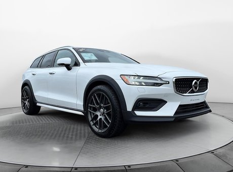 2022 Volvo V60 Cross Country T5 PREMIUM & LOUNGE PACK