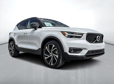 Volvo XC40 T5 R-DESIGN AWD 2022