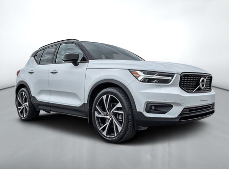 2022 Volvo XC40 T5 R-DESIGN AWD