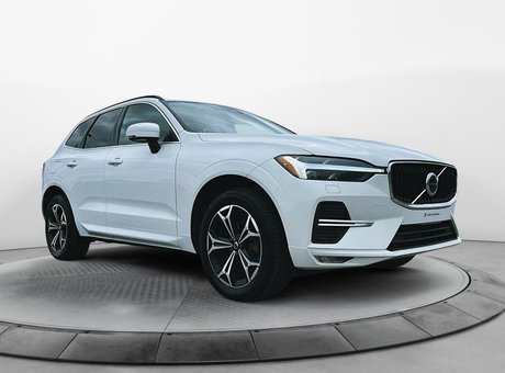 Volvo XC60 B6 MOMENTUM AWD 2022