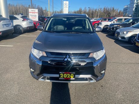 2020 Mitsubishi Outlander PHEV LE in Thunder Bay, Ontario - 2 - w460h350px