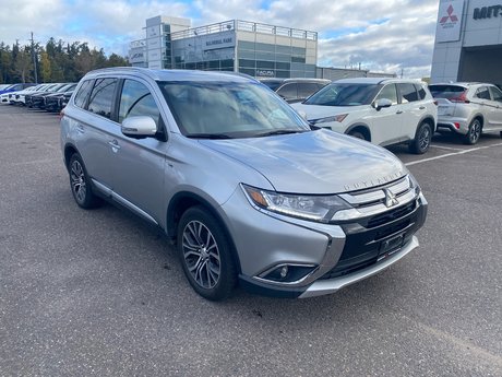 2018 Mitsubishi Outlander GT in Thunder Bay, Ontario - 3 - w460h350px