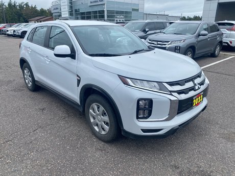 2023 Mitsubishi RVR ES in Thunder Bay, Ontario - 3 - w460h350px