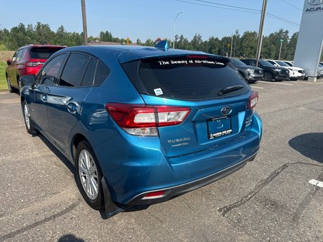 2017 Subaru Impreza Touring in Thunder Bay, Ontario - 3 - w460h350px