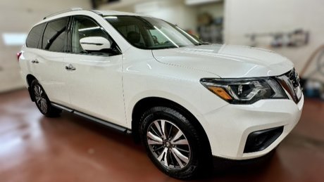 2017 Nissan Pathfinder SL 4WD