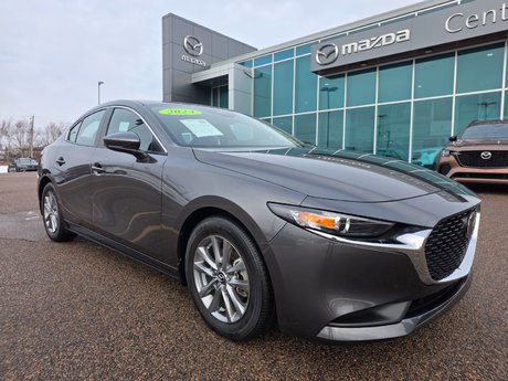 2024 Mazda 3 GS | Luxury Package