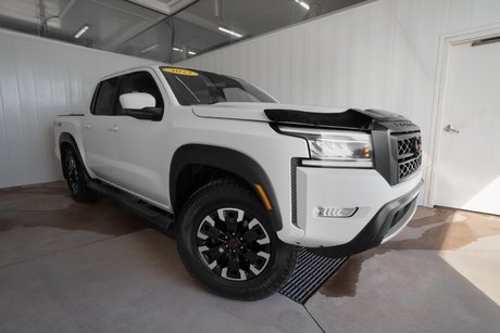 2022 Nissan Frontier PRO-4X 4x4 Crew Cab