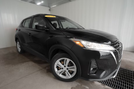 2022 Nissan Kicks S
