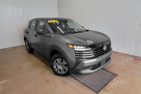 2025 Nissan Kicks S