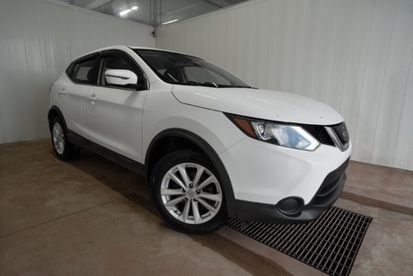 2018 Nissan Qashqai S