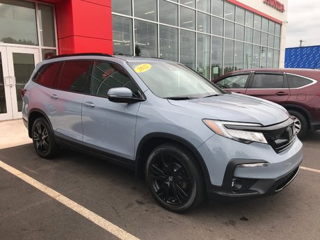 2022 Honda Pilot Black Edition AWD
