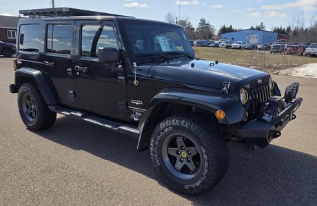 2014 Jeep Wrangler Unlimited Sahara 4x4